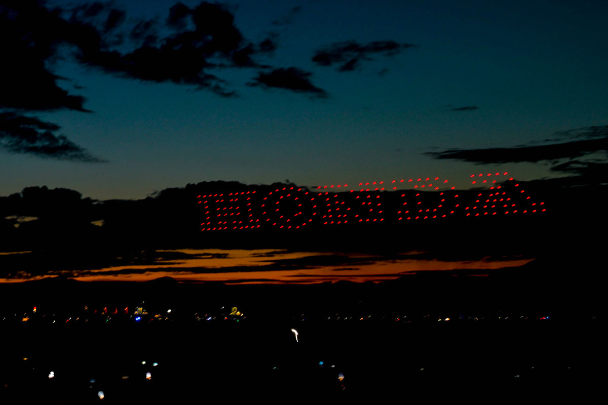 ドローンでスポンサー名の"HONDA"の文字を描いた。Honda Celebration of Light 2024 マレーシア。2024年7月24日、バンクーバー市。Photo by Koichi Saito