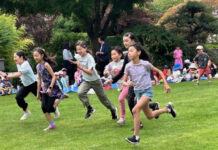 今年もグラッドストーン日本語学園サマースクール開催(日系センター in Burnaby, BC) 体を動かした午後のひと時。グラッドストーン日本語学園