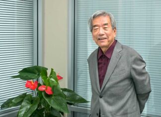 「縁」が重なって実現したバンクーバー・矢野アカデミー30周年を迎えて、矢野修三さんインタビュー(前編) 矢野アカデミー校長・矢野修三さん。2024年8月20日、バンクーバー市。Photo by Koichi Saito