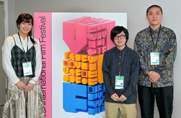 「My Dog is Dead」松永監督、千田監督、主演大石さんがバンクーバー国際映画祭2024来加 左から、大石奈央さん、松永侑監督、千田丈博監督。バンクーバー市内インタビュー会場で。2024年10月1日。Photo by Koichi Saito/Japan Canada Today