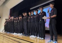 朝日の精神を次世代へ、新年会で2025年ジャパンツアーを発表 2025年ジャパンツアーチームのキャプテンに選ばれたKota Hirai選手のスピーチ。2024年1月12日、バーナビー市。Photo by Japan Canada Today