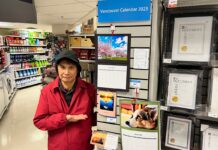 写真家・斉藤光一さんとロンドンドラッグスがコラボ 地元バンクーバー写真家との初の試み 斉藤光一さんと2025年版カレンダーサンプル