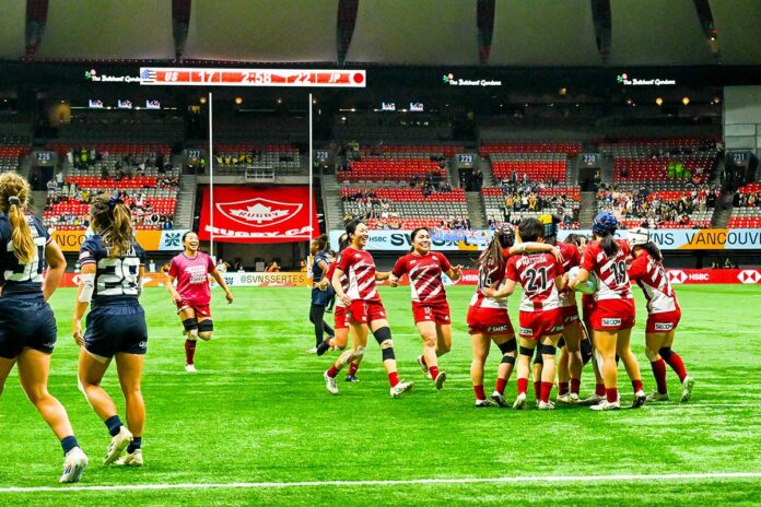 逆転勝ちを喜ぶ日本代表。アメリカ戦。2025年2月22日、BCプレース。Photo by Koichi Saito/Japan Canada Today