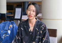 「自分らしく生きるとは?」西加奈子さんインタビュー(後編) 西さんは「書く時はまずほんとに自分が書きたいものを書く」と語る。2024年8月。撮影 斉藤光一