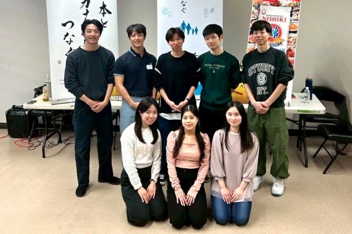 今回のイベントを主催したUBCの留学生さんたち。2025年4月20日、バーナビー市。撮影　日加トゥデイ