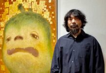 バンクーバー美術館で大谷工作室展「Otani Workshop:Monsters in My Head」 大谷工作室さん。2025年5月25日、バンクーバー市。撮影 Michiru Miyai