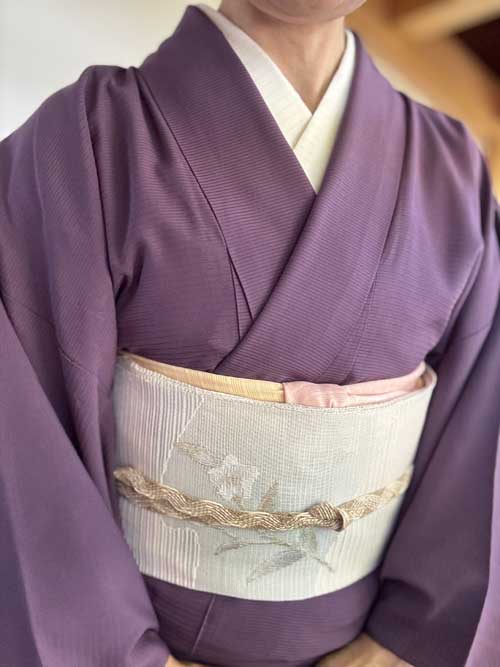 夏の着物でお出かけ「駒絽」コナともこ