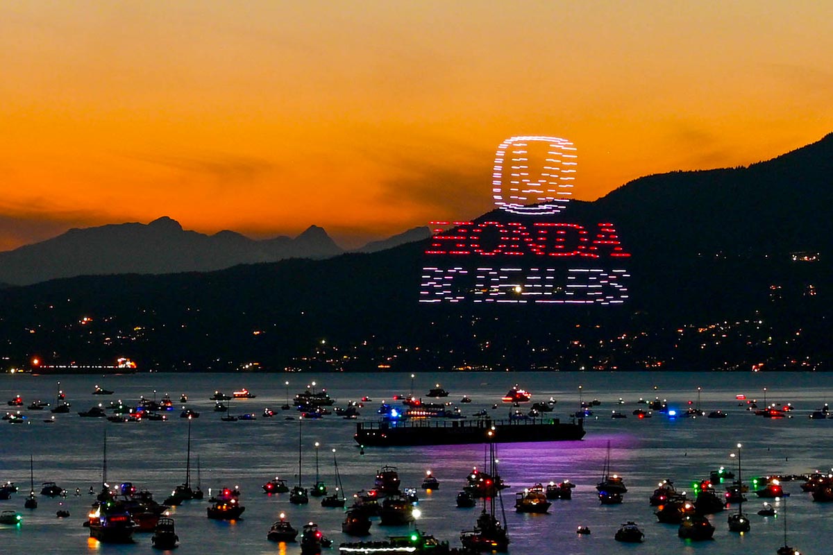 Honda Celebration of Light 2025、BC Honda Dealersによるドローンショー。2025年7月19日、バンクーバー市。Photo by Koichi Saito