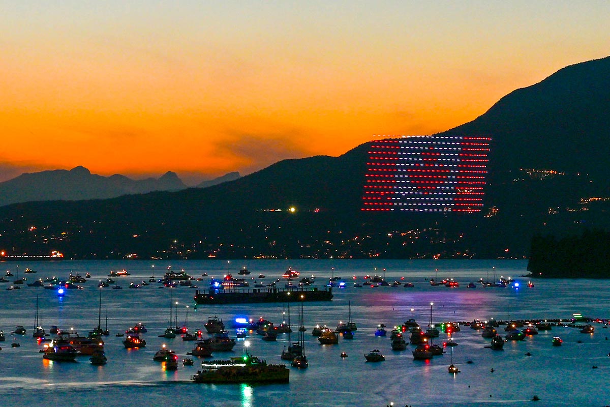 Honda Celebration of Light 2025、BC Honda Dealersによるドローンショー。2025年7月19日、バンクーバー市。Photo by Koichi Saito