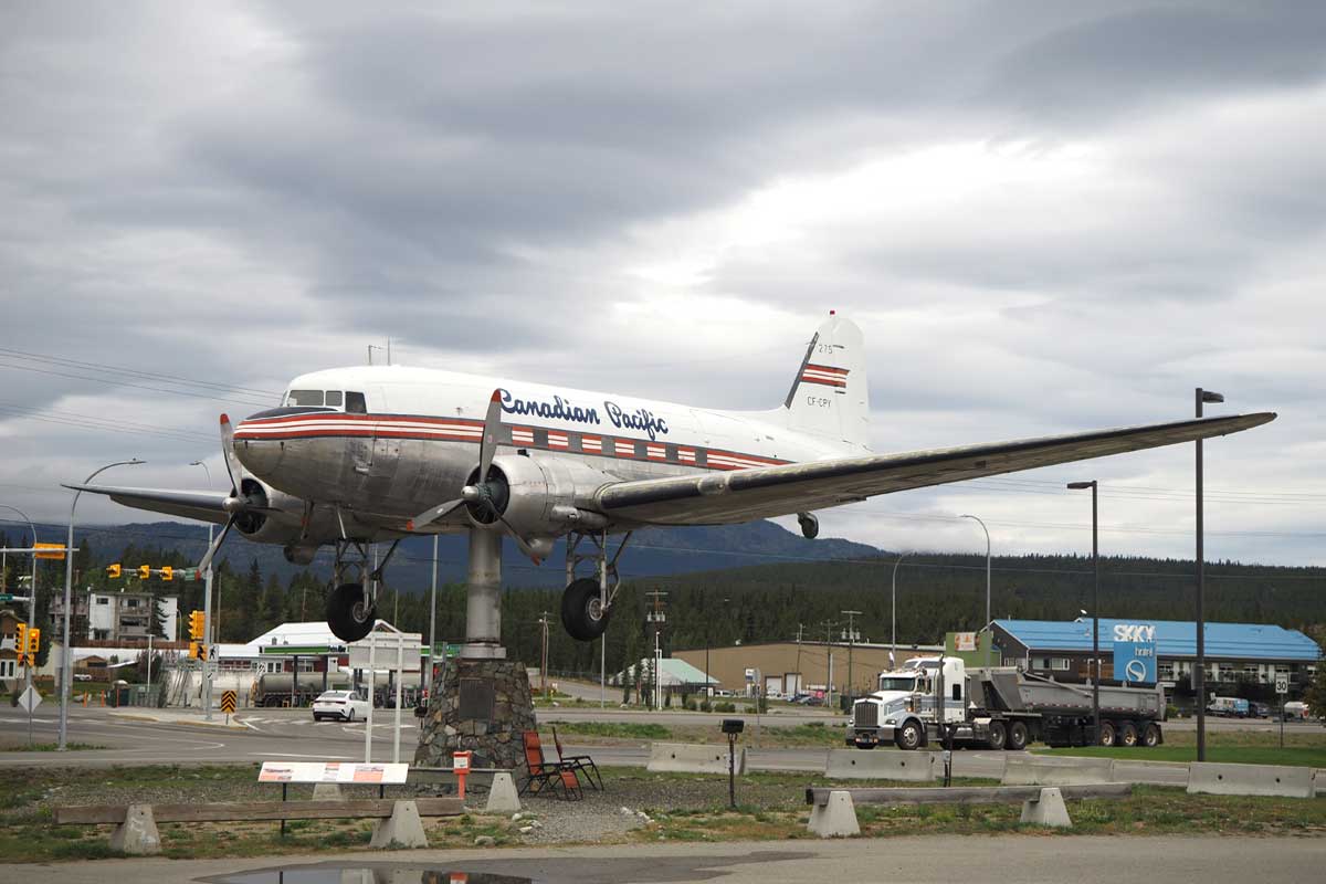 ホワイトホースのユーコン交通博物館で保存しているカナダ太平洋航空のＤＣ３（大塚圭一郎撮影）