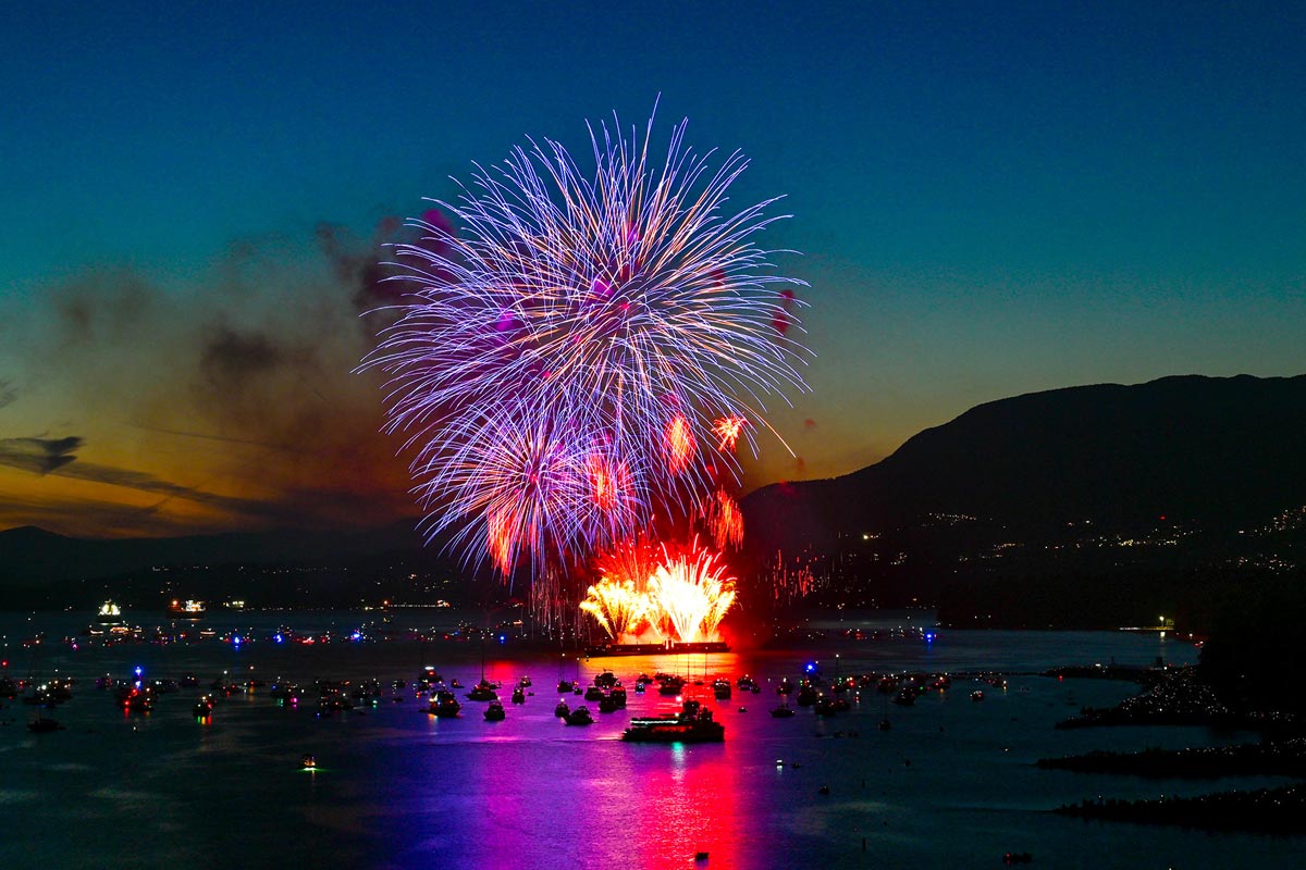 Honda Celebration of Light 2025、ユーコン準州の花火。2025年7月19日、バンクーバー市。Photo by Koichi Saito