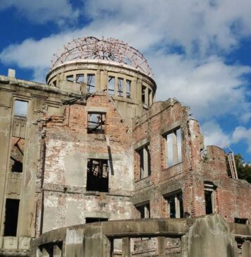 広島長崎パネル展、バンクーバーイエールタウンで開催 原爆ドーム。広島市。撮影 日加トゥデイ