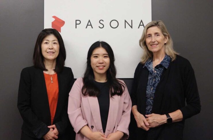 カナダで変わる「働く」のかたち パソナが見た10年の雇用変化 左から、パソナ・カナダの和田文枝さん、水野あおいさん、ジョイ・ヘイウッドさん。提供:パソナ・カナダ