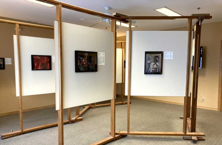 モントリオール植物園日本館で被爆80年展示会「被爆者の体験した記憶を次世代へと引き継ぎたい」 モントリオール植物園日本館で開催されている広島の基町高校の生徒が描いた「原爆の絵」を展示する「Hiroshima – Passing the Torch(Hiroshima – Relayer l’Histoire)」の様子。Photo: Ms. Sonia Dandaneau