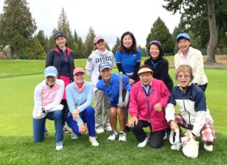バンクーバーで第54回スーパーレディースゴルフ大会開催 スーパーレディースゴルフ大会2025に参加者で。2025年9月26日、バンクーバー市。写真提供 塩入勝子さん
