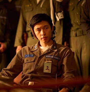 「グッドニュース(英語題 Good News)」(ビョン・ソンヒョン監督)ハイジャック事件を題材にした政治的ブラックコメディ 「グッドニュース(Good News)」より。Courtesy of TIFF