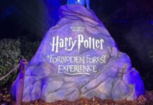 カナダ・バンクーバーで「ハリー・ポッター:禁じられた森の体験」オープン 「禁じられた森の体験」入り口。2025年11月6日、バンクーバー市スタンレーパーク。Photo by Lala