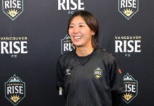 岡本フル出場バンクーバー・ライズ、NSLプレーオフ初戦勝利 試合後のインタビューで。オタワ・ラピッド戦。2025年11月4日、スワンガードスタジアム(バーナビー市)。Photo by Koichi Saito