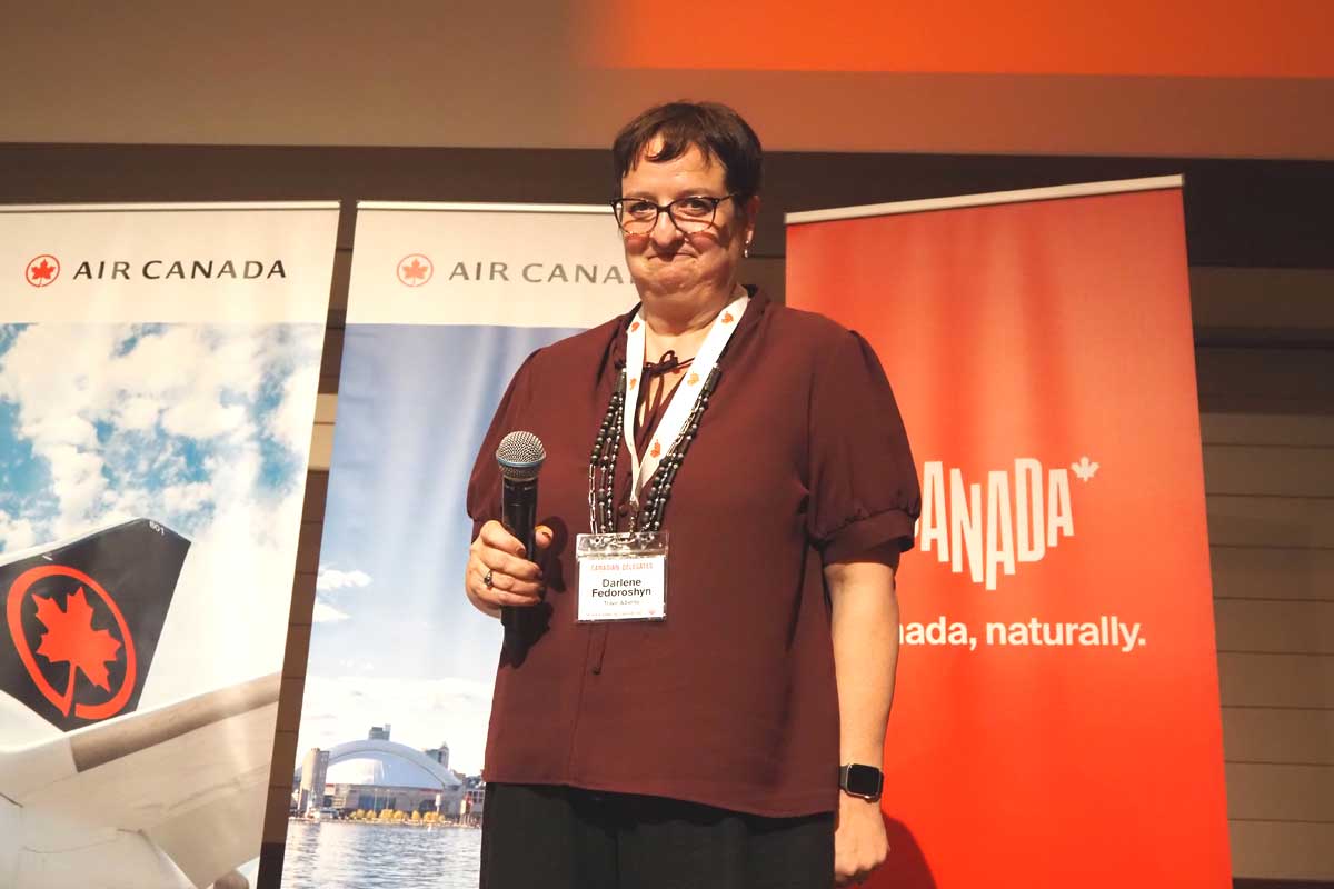 アルバータ州観光公社の国際市場担当事務局長、ダーリーン・フェドロシンさん(大阪市で大塚圭一郎撮影)