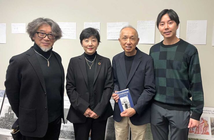 被爆3世代の記憶をつなぐドキュメンタリー「ある家族の肖像」海外初上映 左から、金谷康佑さん、鈴木カオルさん、日本カナダ商工会議所の高橋サミー会長、吉崎大貴さん。2025年11月22日、バーナビー市。撮影:田上麻里亜