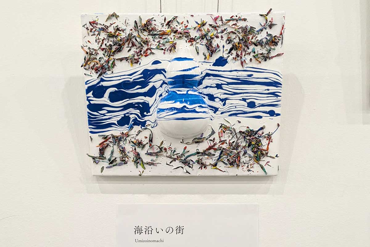 バンクーバーのガスタウンをイメージした作品。2025年9月1日、バンクーバー市。撮影 三島直美/日加トゥデイ