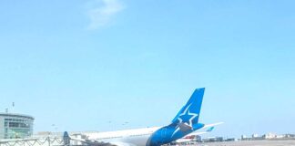 エアトランザット、パイロット組合が12月10日からストライキが可能に バンクーバー空港に駐機中のAir Transat機。2025年7月4日。撮影 日加トゥデイ