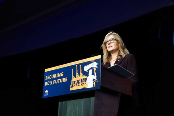 BC-Bailey-Finance-Minister_2026-2-17 BC州政府ベイリー財務大臣。2026年2月17日。From the Government of British Columbia on flickr February 17, 2026