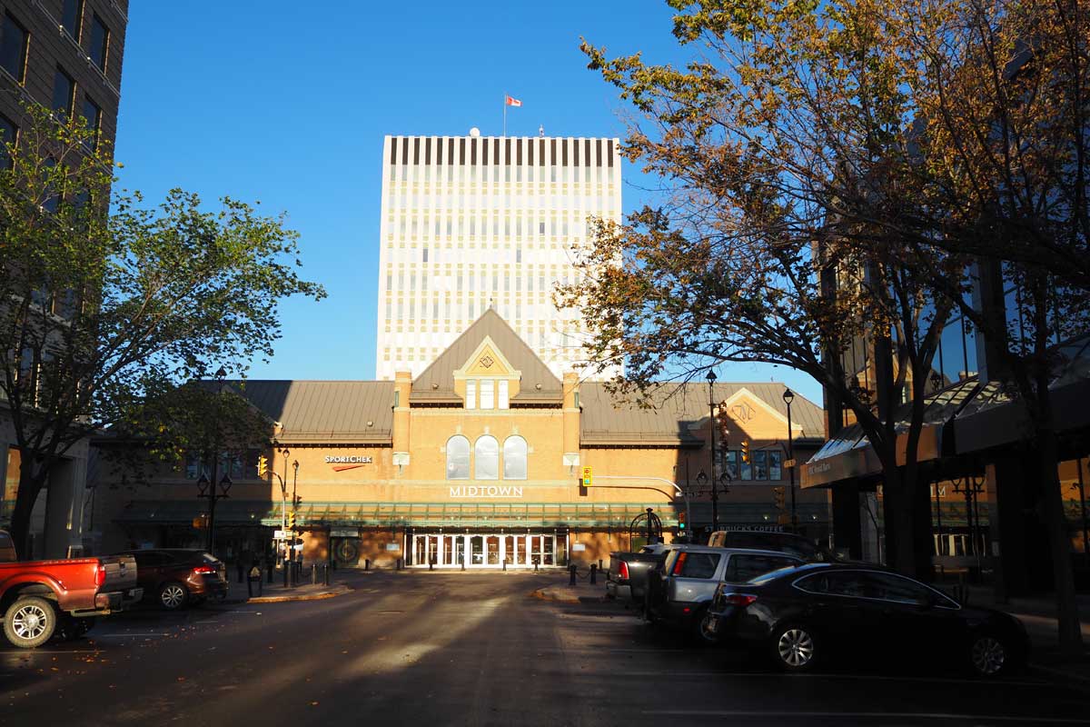 ミッドタウン・モール・サスカチューンの一部となっている旧サスカチューン駅舎（２０２３年９月、大塚圭一郎撮影）