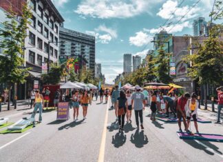 バンクーバーダウンタウン・グランビルストリートがW杯期間中歩行者天国に W杯期間中のバンクーバー市ダウンタウン・グランビルストリート歩行者天国イメージ画像。Image by the City of Vancouver