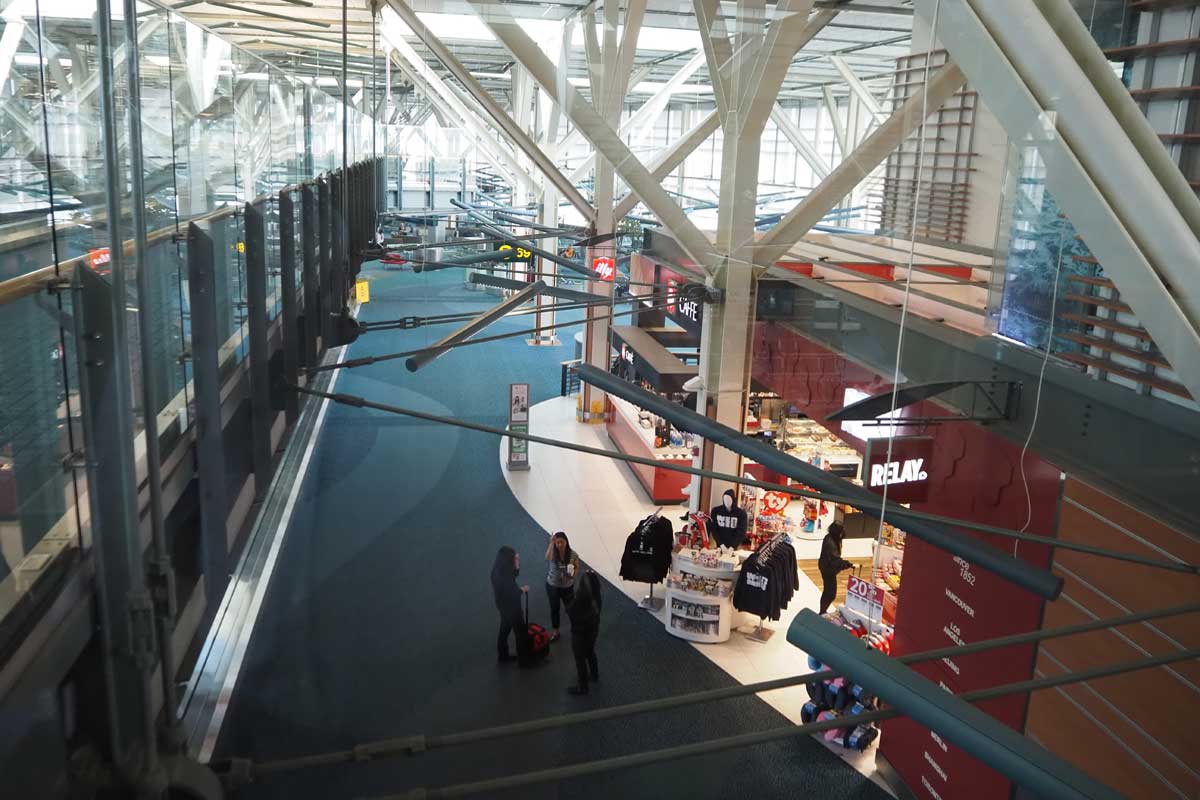 カナダ西部ブリティッシュ・コロンビア州のバンクーバー国際空港(大塚圭一郎撮影)