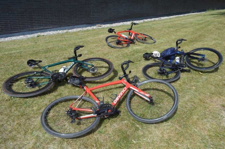 自転車の日光浴